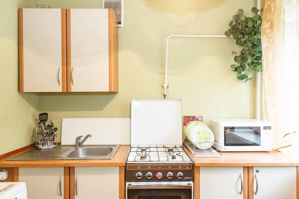 Apartment On Sobornyi Avenue 143 Near Intourist Hotel Zaporizhia Eksteriør bilde